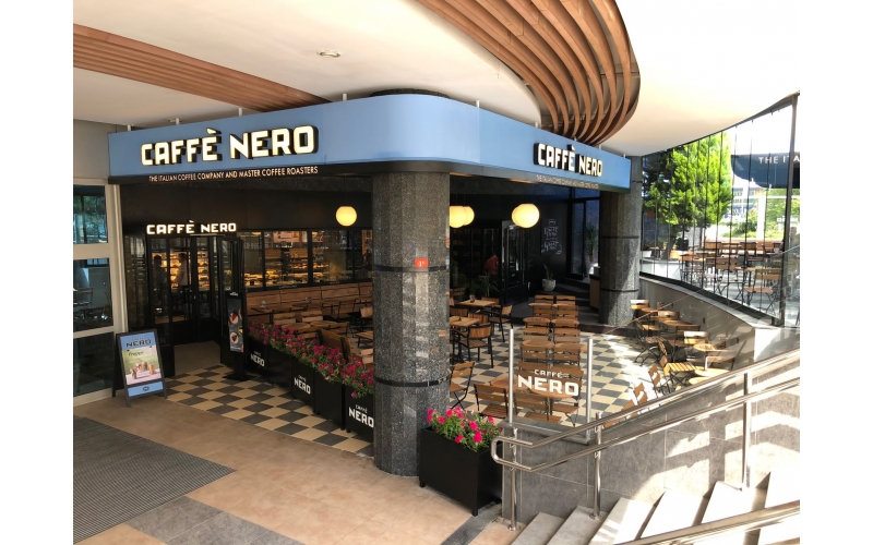 Senkron Dekor, alçıpan, boya, dekorasyon ve seramik inşaat hizmetlerinde uzmanlaşmış bir firmadır. Anahtar teslim projelerle iç mekan ve dış mekan dekorasyo